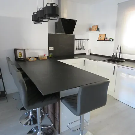 Bien Situado En * Marbellac