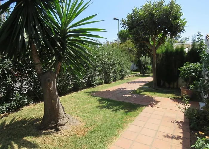 Bien Situado En * Marbella