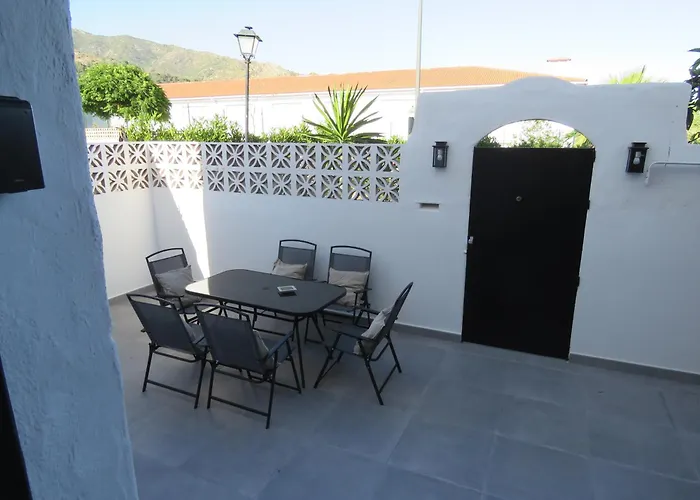 Bien Situado En דירה