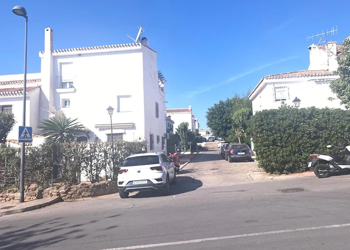 Bien Situado En * מארבלה